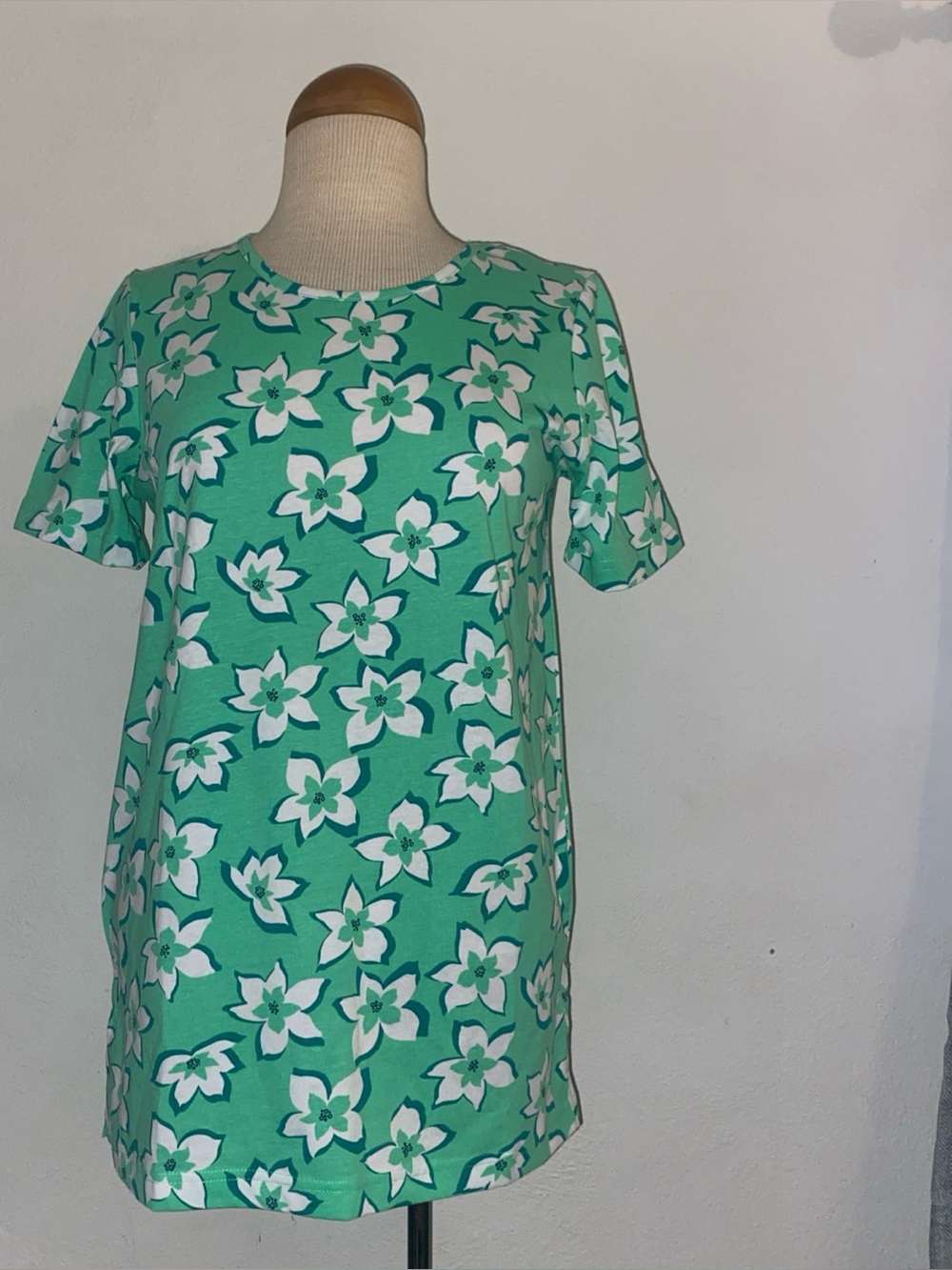 Blair Mint Green and White Floral Tee
